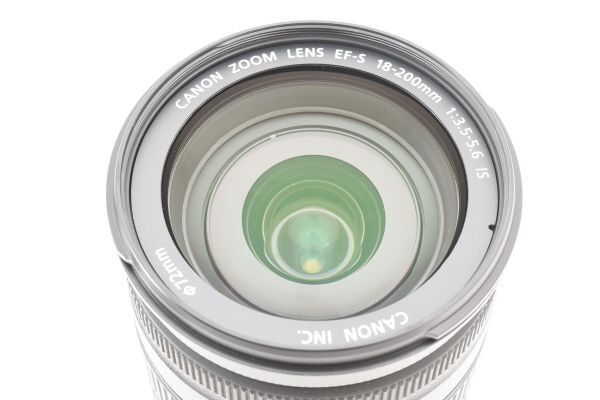 完動美品 Canon Zoom Lens EF-S 18-200mm F3.5-5.6 IS 手ブレ補正 高倍率 ズームレンズ / キヤノン EFマウント APS-C 純正フード付 #5574_画像10