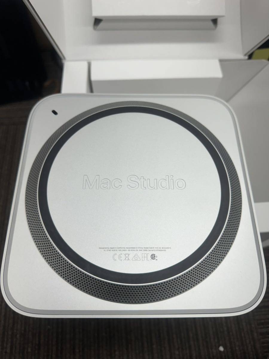 美品 Apple Mac Studio 2022 M1 Max/64GB/SSD 512GB 元箱あり 22 美品 Apple Mac Studio 2022 M1 Max/64GB/SSD 512GB 元箱あり 22