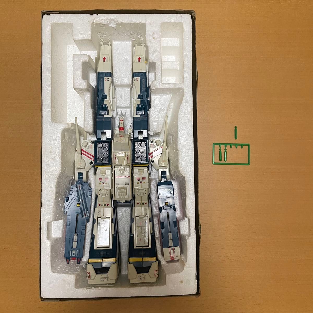 タカトクトイス マクロス強攻型 超時空要塞マクロス 1/3000 SDF-1 ダイキャスト 当時物