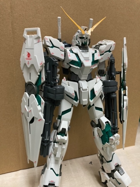 （ジャンク品）MG 1/100 RX-0  ユニコーンガンダム グリーン完成品 機動戦士ガンダムUC（ユニコーン）バナージ・リンクス 高さ約23cmの画像3