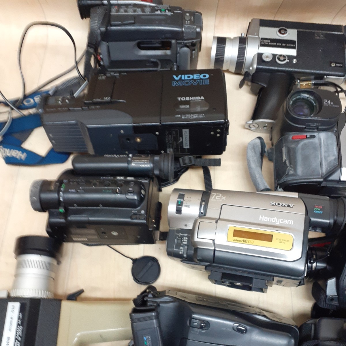 □ジャンク□ ビデオカメラ デジタルビデオカメラ 8ミリカメラ まとめセット SONY Canon Victor TOSHIBA 等 x6_画像5