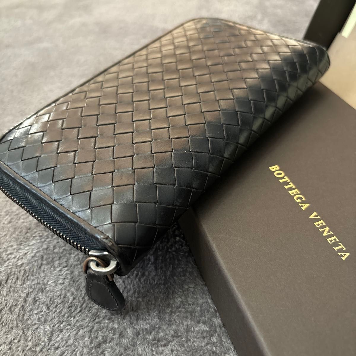 BOTTEGA VENETA ボッテガヴェネタ ブラック 長財布 イントレチャート　カーフレザー　希少カラー