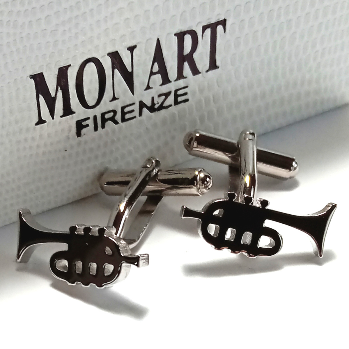 【mac180】 новый товар 　MON ART ...　...　... ссылка ...　  серебристый 　 труба  сюжет  　 музыкальный инструмент 　 аксессуары 