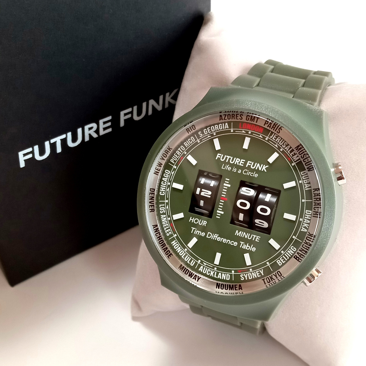 【ffw31】新品　FUTURE FUNK　フューチャー ファンク　腕時計　FF105-OL　クォーツ　オリーブケース　オリーブラバーベルト　グリーン緑_画像1