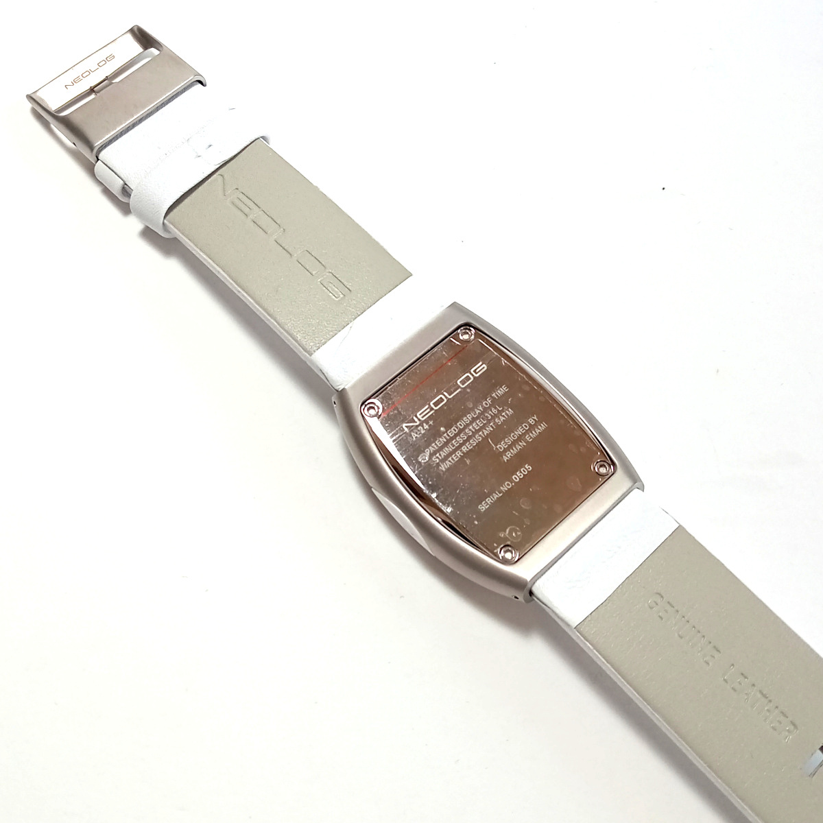【neo50】新品 ネオログ NEOLOG A-24 Ⅱ WHITE LEATHER デジタル腕時計 ホワイトレザー 白本皮ベルト シルバー SWHD-002-80　5気圧防水_画像5