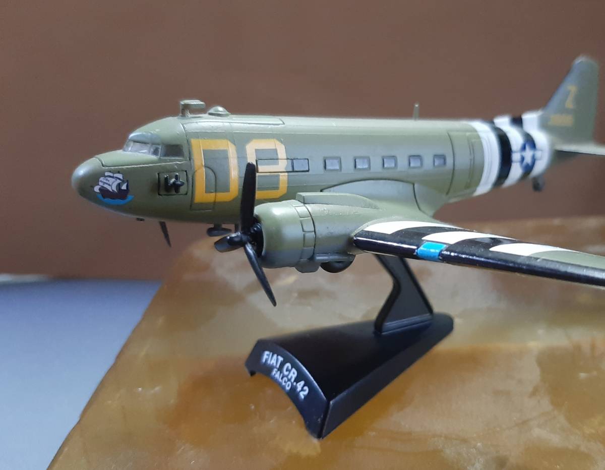 モデルパワー 1/144 DC-3 C-47 スカイトレイン ノルマンディー上陸作戦 塗装／ フィアット CR.42 ファルコ 約1/72 デルプラド 世界の戦闘機_画像4