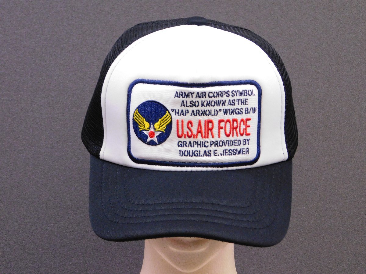 送料\350《 メッシュキャップ / U.S.A.F 》 アメカジ　モーター　U.S.AIR FORCE　企業柄　刺繍　ブラック×ホワイト_画像2