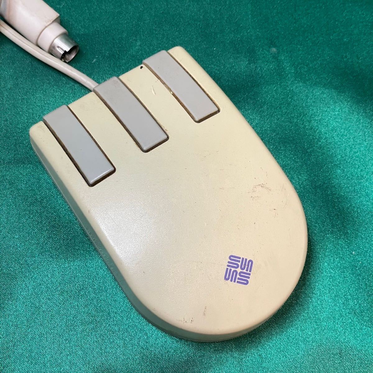 希少品 Sun Type5 機械式 3ボタンマウス メカニカルマウス PC パソコン レトロの画像2