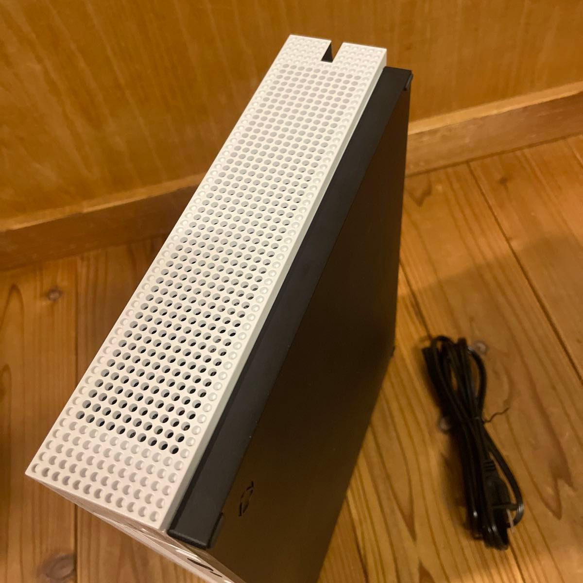 動作確認済み　Xbox One S 1TB 