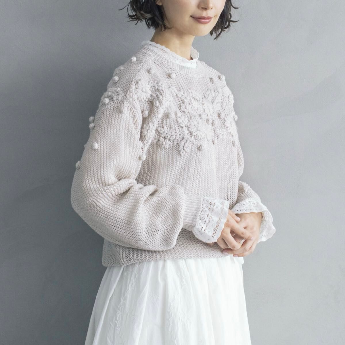 サマンサモスモス kazumi コラボ リネン花刺繍2WAYニット サマンサモスモス kazumi コラボ リネン花刺繍2WAYニット