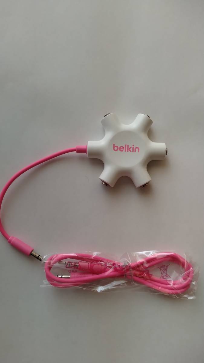 Belkin マルチイヤホンスプリッター イヤホン 分配 分岐 RockStar ピンク イヤホンスプリッター 3.5mm_画像1
