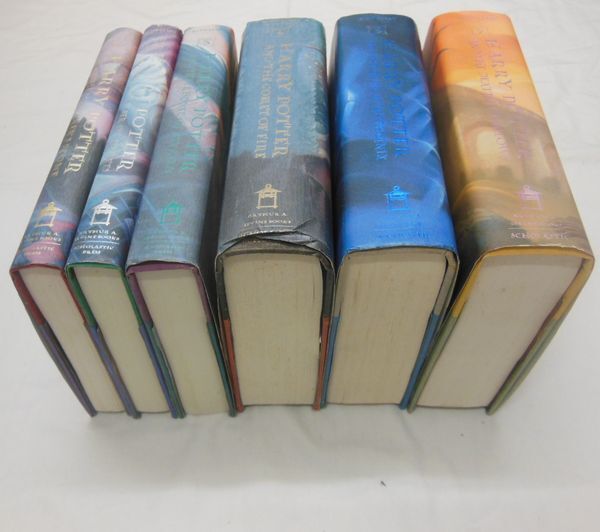 古本　Harry Potter(洋書)　Hardcover　USED ６巻分おまとめ　お安くどうぞ　ハリーポッター_画像4