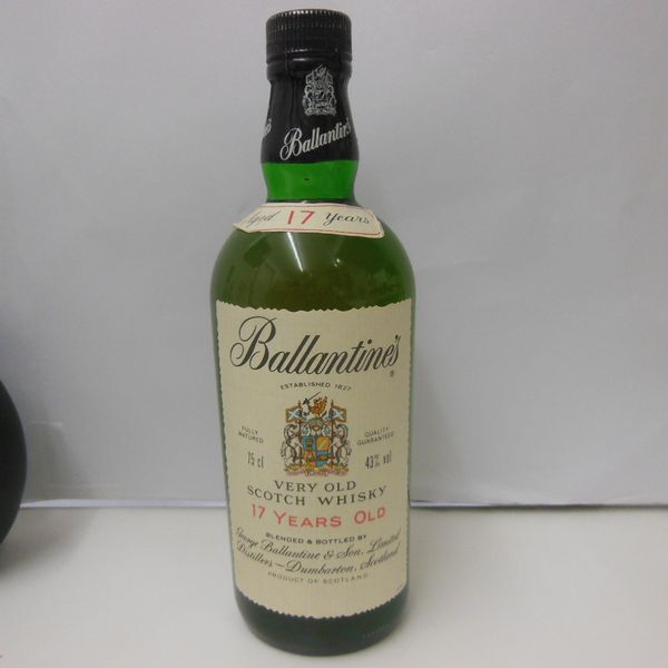 未開栓古酒ボトルおまとめ6点現状渡しBallantines 17Years Old 75cl他　ばらばらいろいろお安くどうぞ_画像2