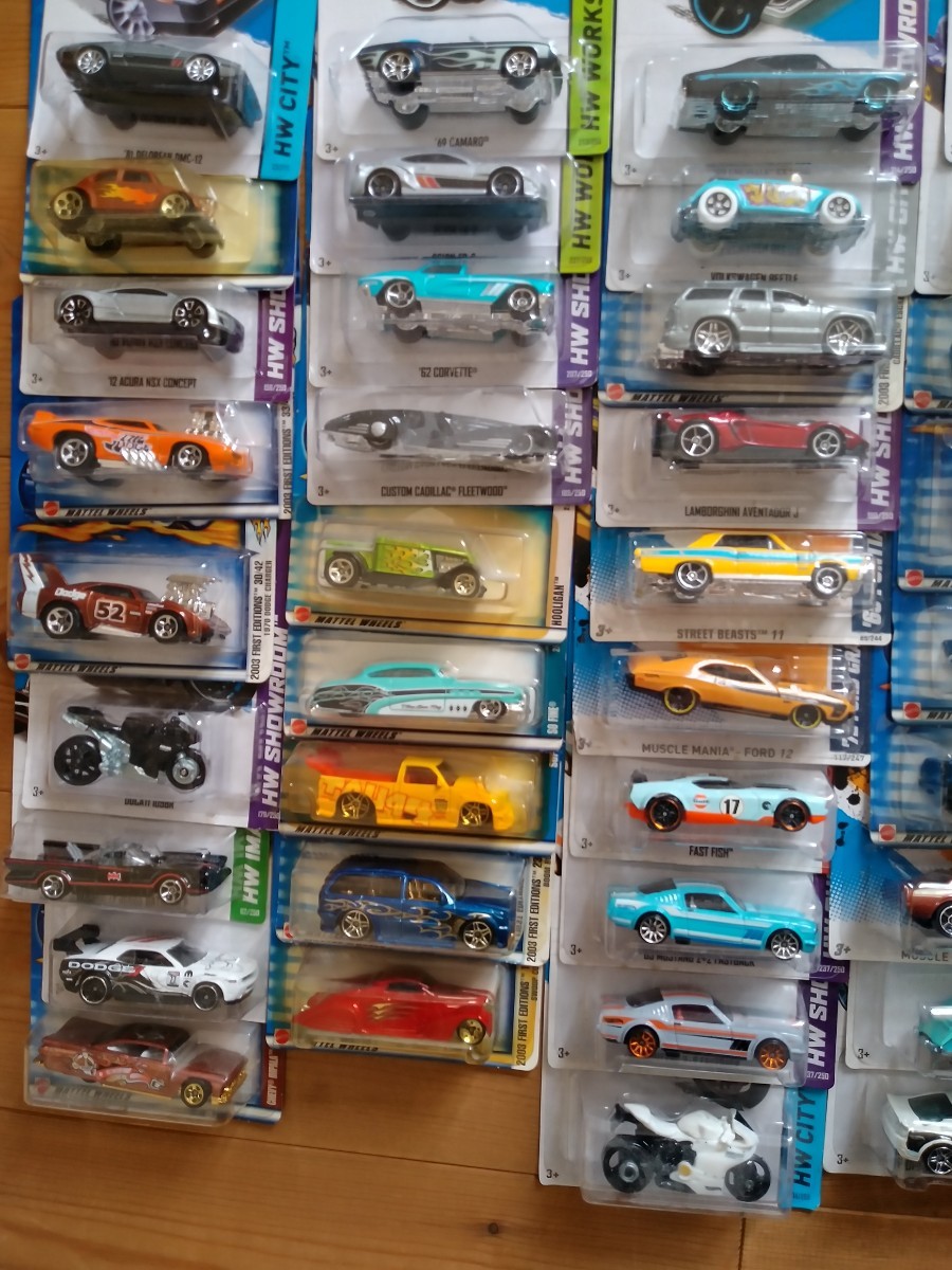 HotWheels ホットウィール　56個　未開封　　　　カマロ　MUSTANG　スバル　Dodge　トレジャーハント　ベーシック　インパラ_画像3