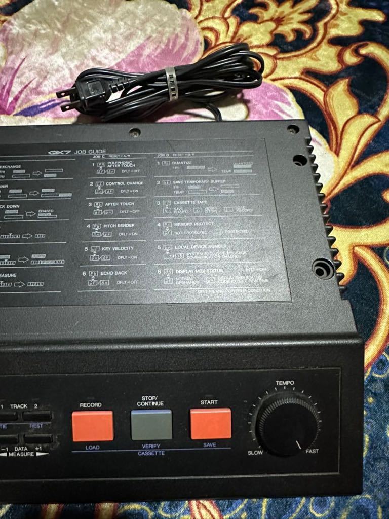 【無】 YAMAHA ヤマハ DIGITAL SEQUENCE RECORDER QX7 デジタル シーケンス レコーダー MIDI 音響機器 通電OK 1円スタート_画像8