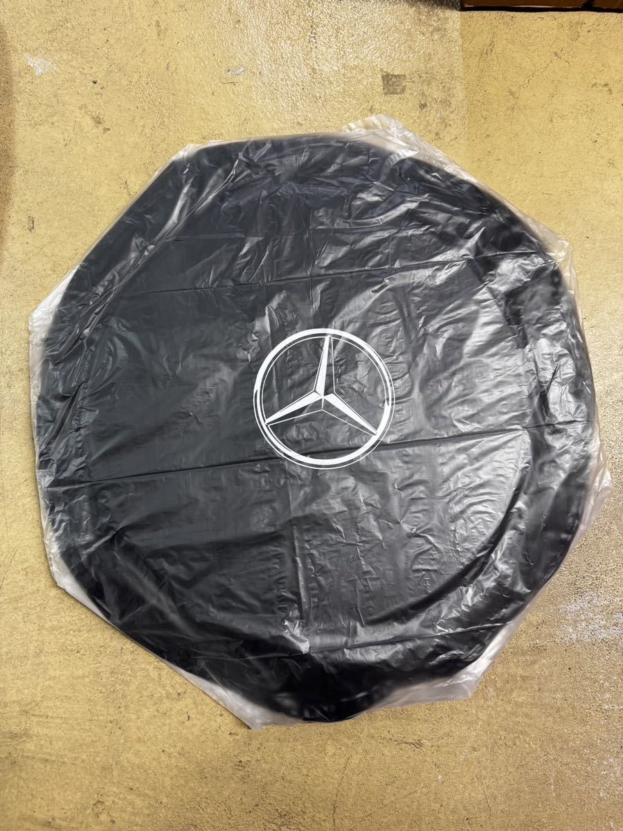 G Class tire cover. gelaende.G350D.G400D.G320.G500.G550.G63.230GE.W463.W460. the back tire cover. Benz.