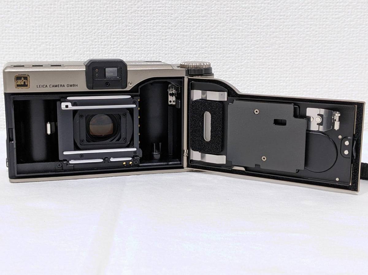 【43777】Leica ライカ minilux ミニルックス コンパクトフィルムカメラ レンズ 1:2.4/40mm ソフトケース付き 動作品_画像8