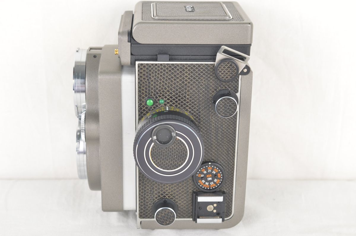 R020009★Rollei ローライフレックス Rolleiflex 2.8GX Edition Planar 80mm F/2.8 HFT 60周年記念 60JAHRE 二眼レフ★_画像3