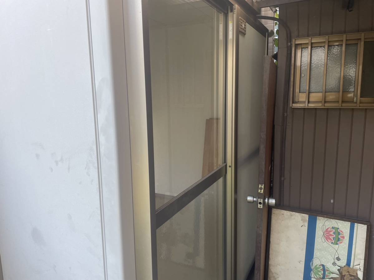  used storage room INABA SMK-75H Inaba naiso-H3040×D2460×H2440 prefab warehouse insulation window outdoors steel gray . leaf factory Saitama prefecture Toda city 