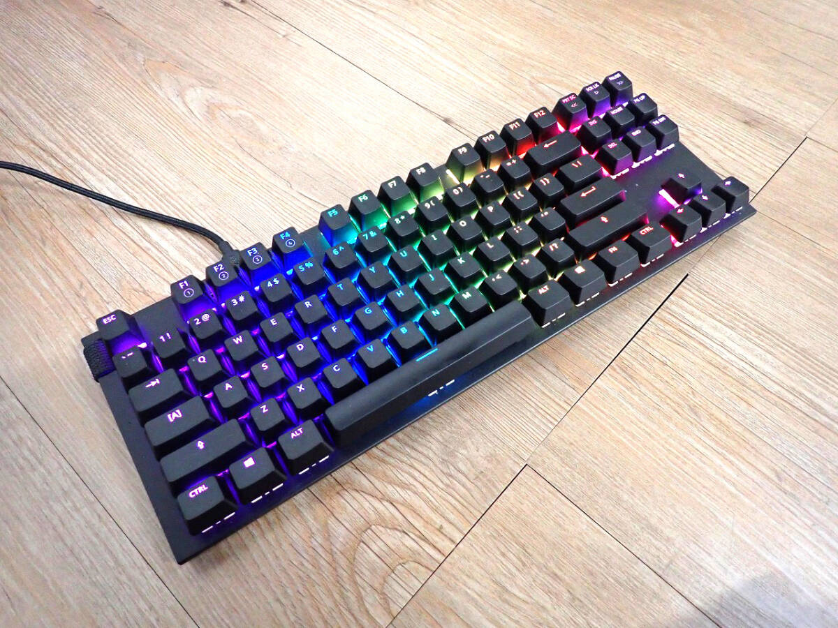 中古 ゲーミングキーボード NZXT KB-1TKUS-BR エヌズィーエックスティー ブラック テンキーレスモデル FUNCTION TENKEYLESS_画像3