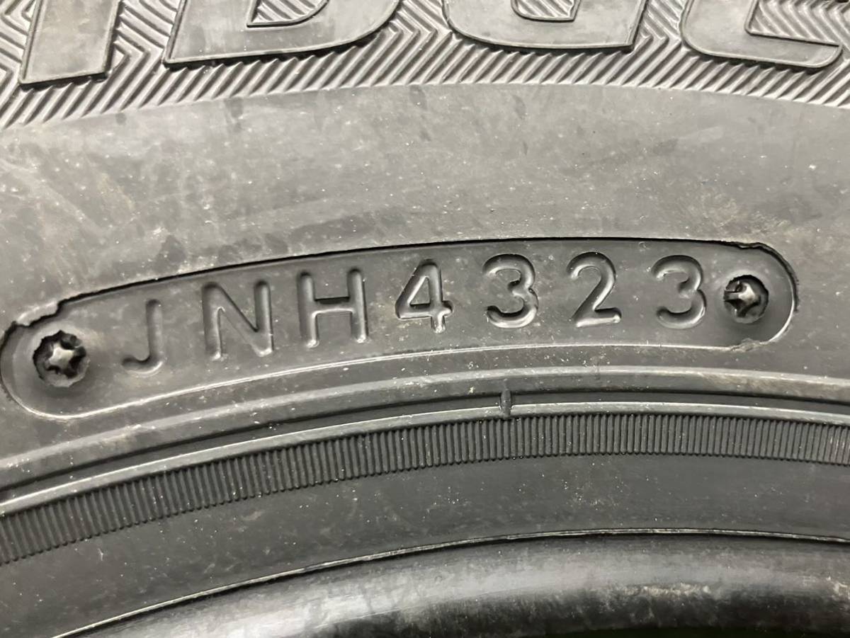 ★未使用 145/80R12LT 80/78N (6PR相当) 4本Set 2023年製 ブリヂストン W300 日本製 スタッドレスタイヤ 軽トラ 軽バン★送料無料_画像9