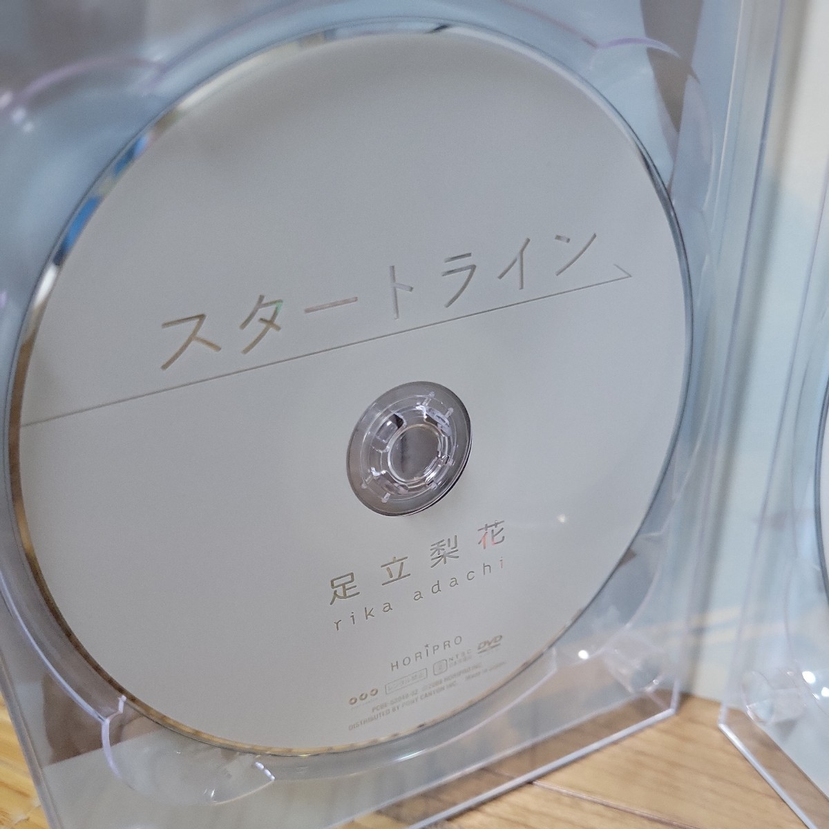 足立梨花/鯨ときどき馬。 〈初回生産限定版2枚組〉DVD 