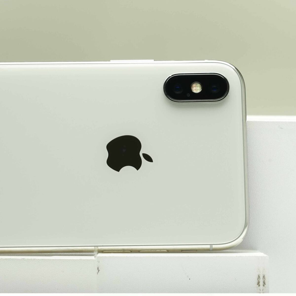 Yahoo!オークション - iPhone X 64GB シルバー SIMフリー 訳あり Yahoo!オークション - iPhone X 64GB シルバー SIMフリー 訳あり