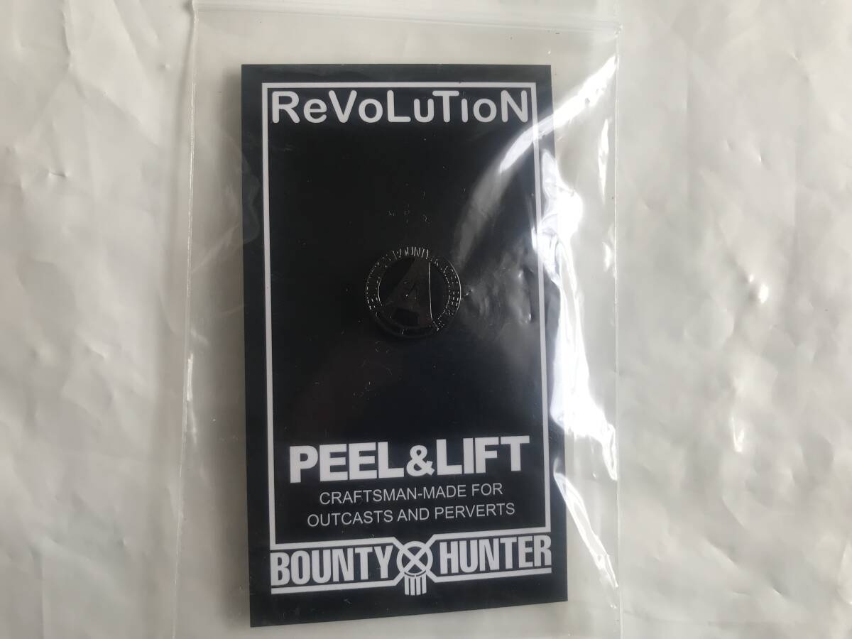 未使用 BOUNTY HUNTER x PEEL&LIFT x REVOLUTION Pins ピンバッジ　バウンティーハンター　