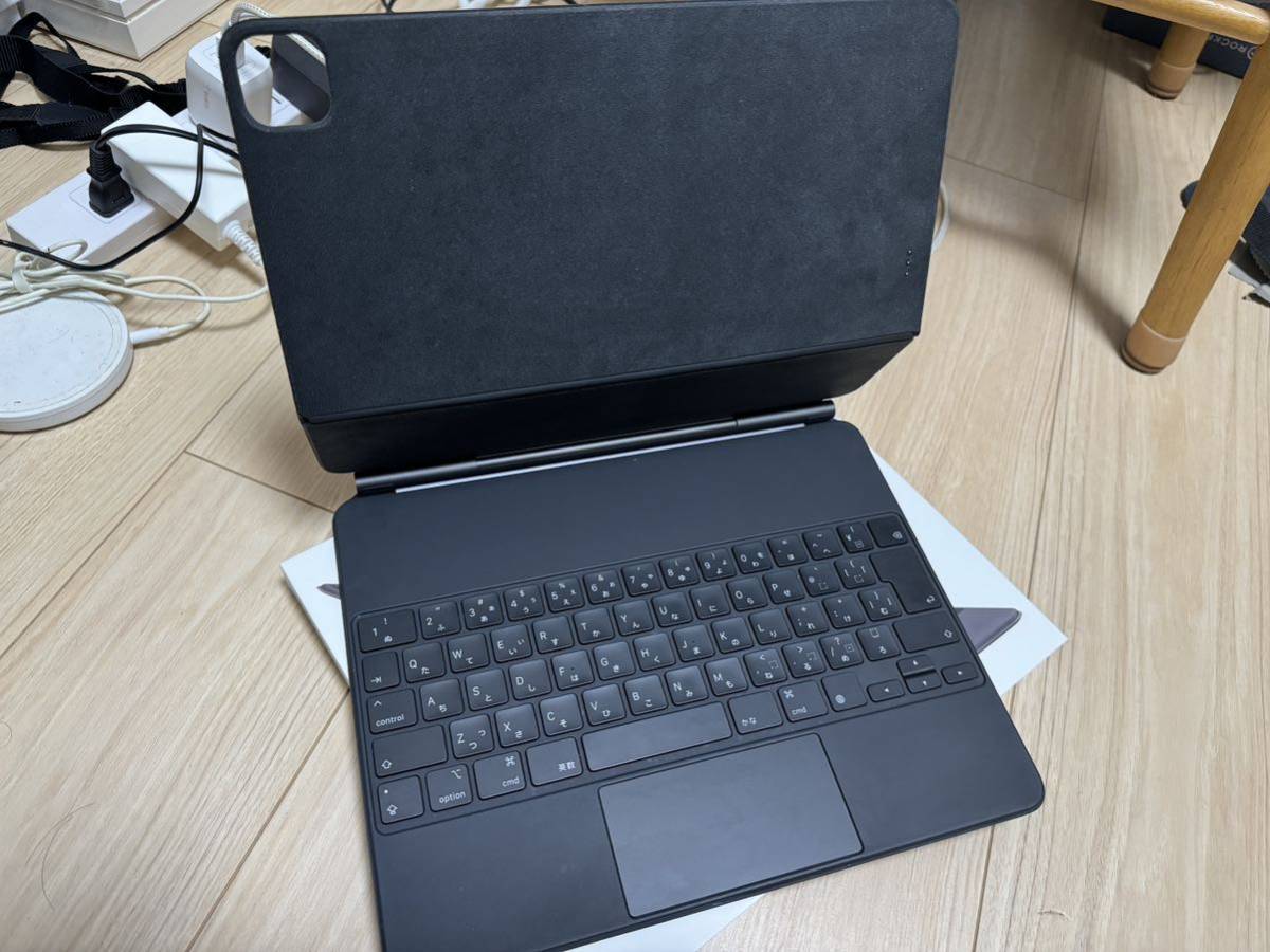 Apple iPad Magic Keyboard 日本語 ブラック 12 9インチ MXQA2J/A