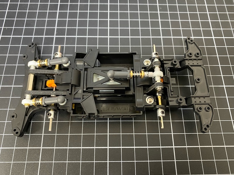 ☆ 高精度 ☆ タミヤ ミニ四駆 一部CNC加工仕上げ MSシャーシ （ブラック） トレサス サスペンション 完成品 井桁_画像4