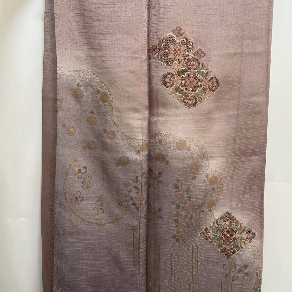 [Wellriver]swatou embroidery attaching lowering gold paint processing .. floral print on goods high class silk length 168cm formal Japanese clothes Japanese clothes #C644.