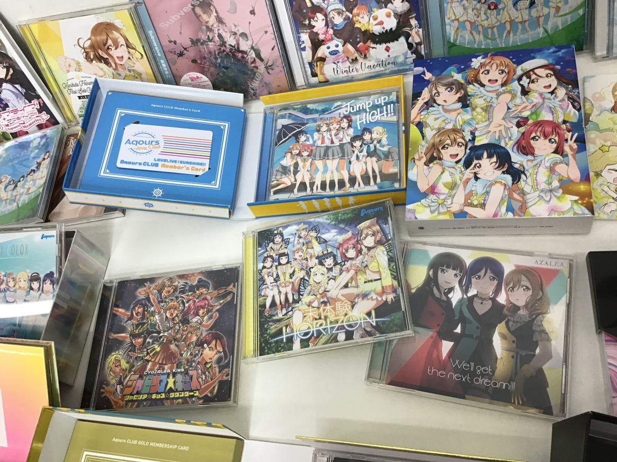 ●営SA423-100　【ラブライブまとめ】ＣD/Blu-ray/DVD 6th ラブライブ サンシャインライブ なんどだって約束 アルバム 写真付き_画像6