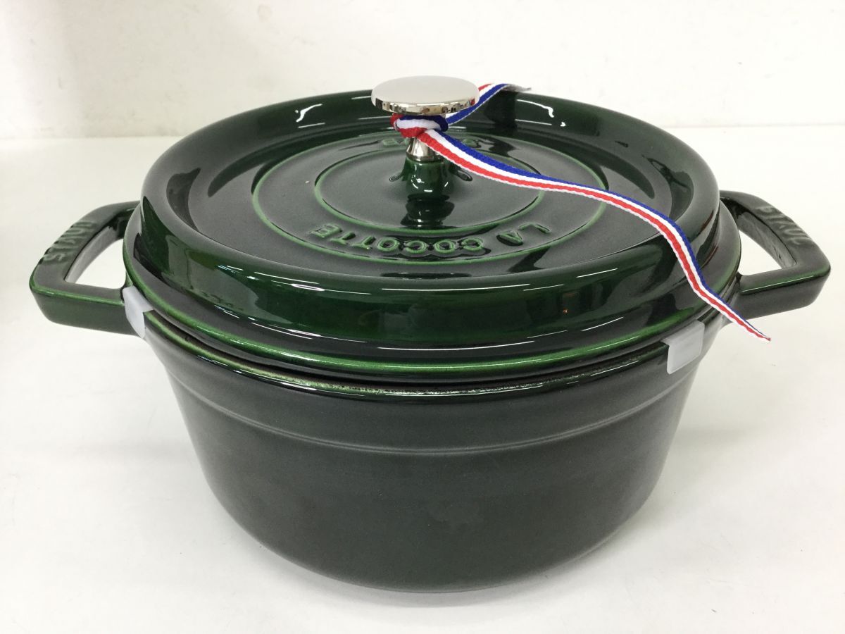 ●営KW681-100【未使用品】staub ストウブ ピコ ココットラウンド 22cm 両手鍋 バジルグリーン ホーロー フランス製_画像5