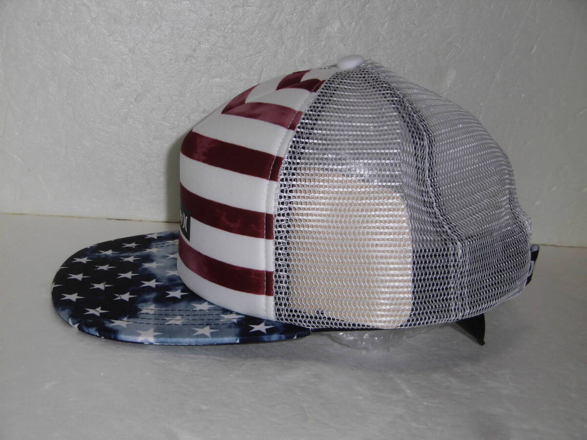 定価3960円 未使用 正規品 Hurley ハーレー メッシュ キャップ 帽子 アメリカ国旗柄？ スナップバックサーフ HIHM0033の画像4