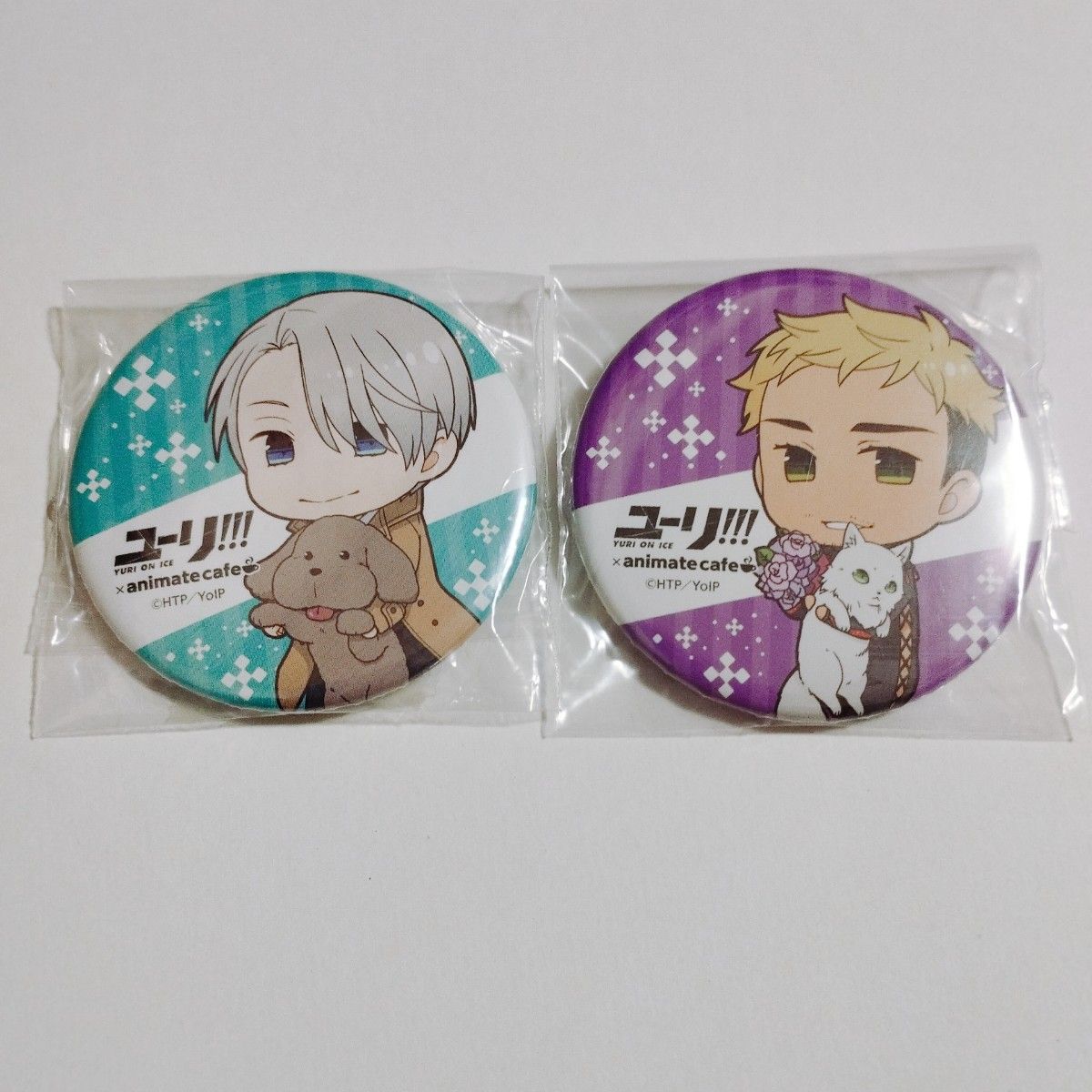 ユーリ on ICE アニカフェ 缶バッジ 2点セット ヴィクトル ユーリ on ICE アニカフェ 缶バッジ 2点セット ヴィクトル