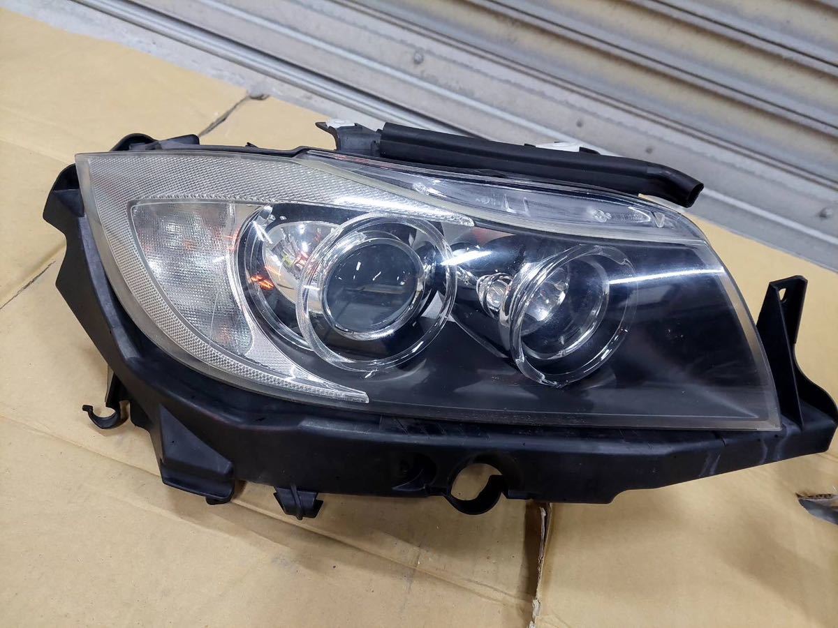 BMW320i E90 E91 HID head light beautiful goods freebie attaching 