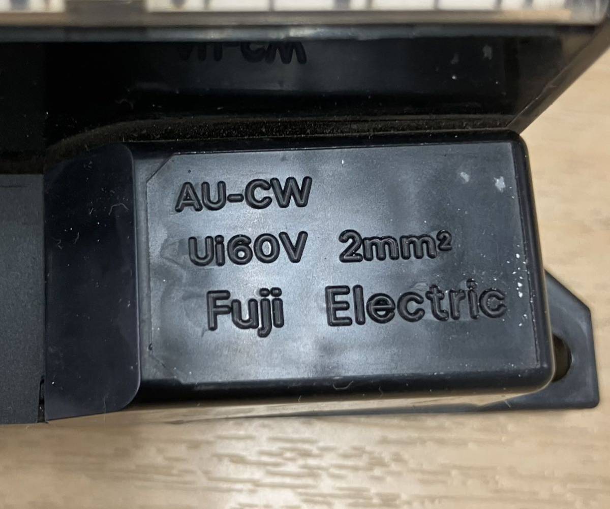 AU-CW UI60V 2m.FUji EIectric
