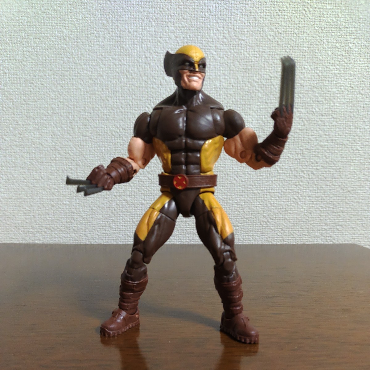 マーベルレジェンド ウルヴァリン ハウスオブX トライセンチネル マーベルレジェンド ウルヴァリン ハウスオブX トライセンチネル
