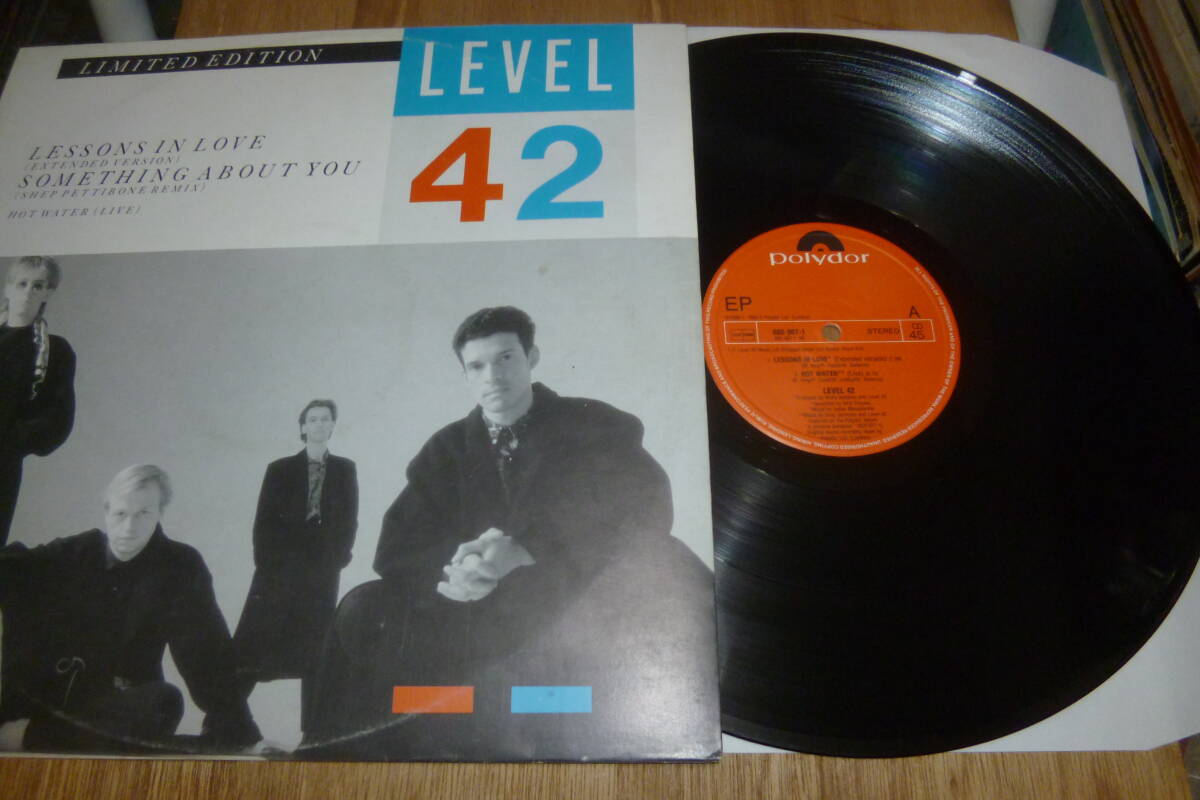 LIMITED EDITION ) 12” LEVEL 42 // LESSONS IN LOVE // SOMETHING ABOUT YOU の画像1