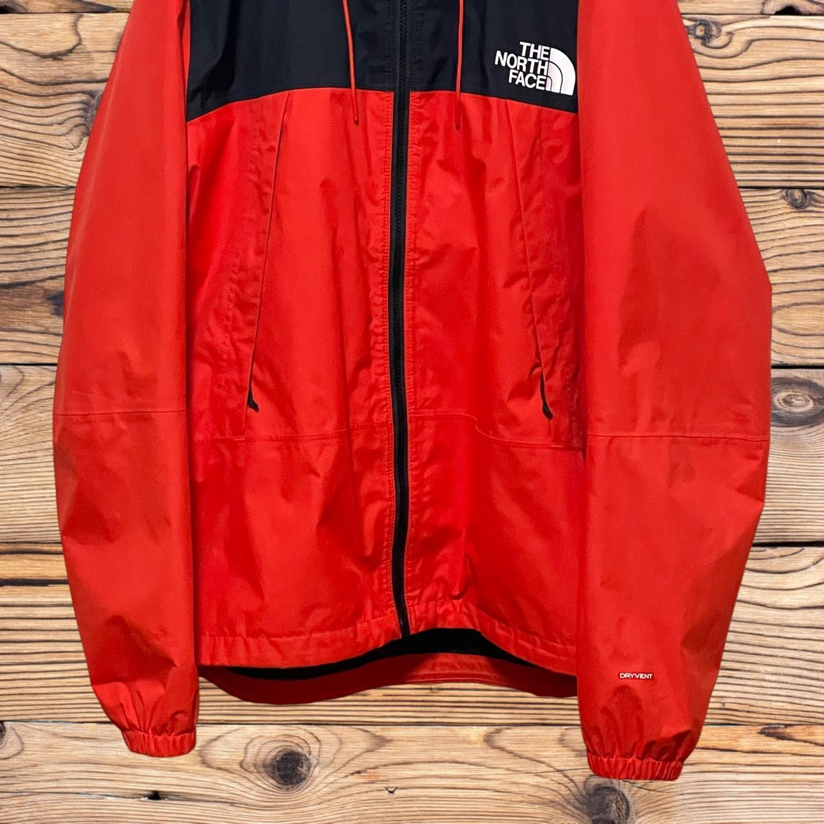 【送料込み】ノースフェイス マウンテンパーカー ナイロンジャケット L 赤 マウンテンジャケット THE NORTH FACE