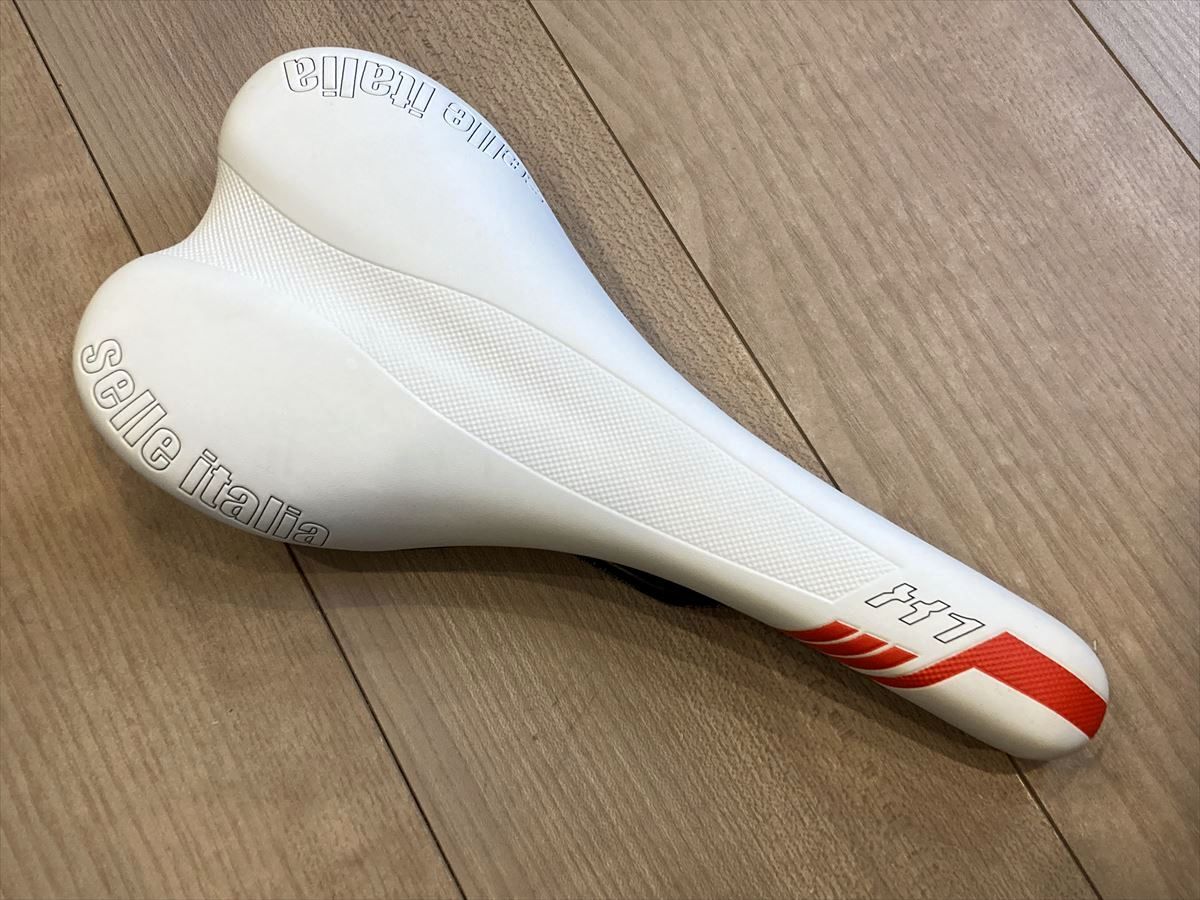 ★1点のみ 未使用 SELLE ITALIA セライタリア X1 白赤 即決_画像2