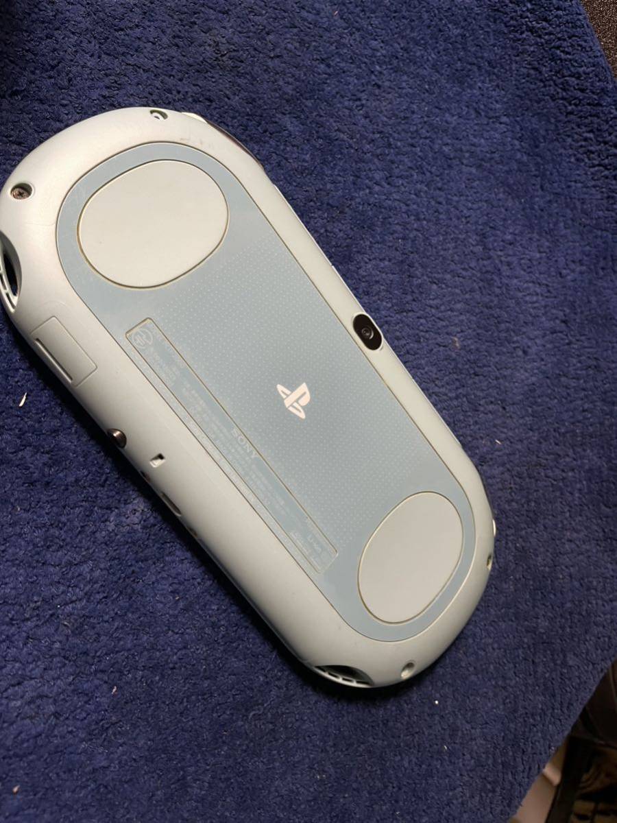 SONY PSVITA PCH-2000 1GB 本体 wifi モデル 動作品 ソニー ピーエス ビータ ヴィータ _画像7