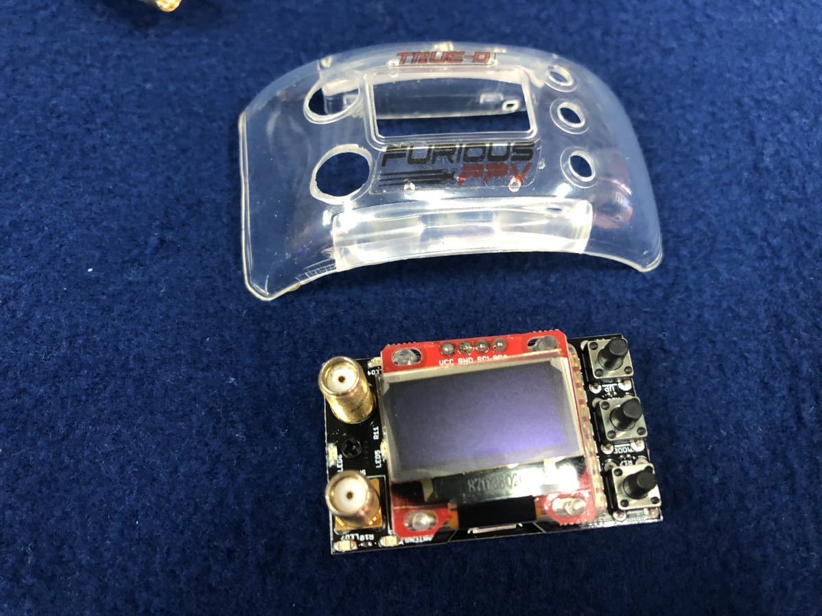 FuriousFPV True-D ダイバーシティ受信機 アンテナ付き 中古品 おまけアンテナ付き　FATSHARK FAT SHARK などに FPV 5.8ghz 中古_画像2