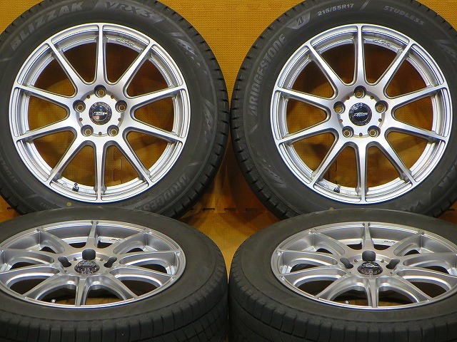 超バリ溝 超美品【2023年製ブリヂストンブリザック VRX3 215/55R17】17インチ7J+48 PCD114.3-5H カムリ オデッセイ ヴェゼル ヤリスクロス_画像1