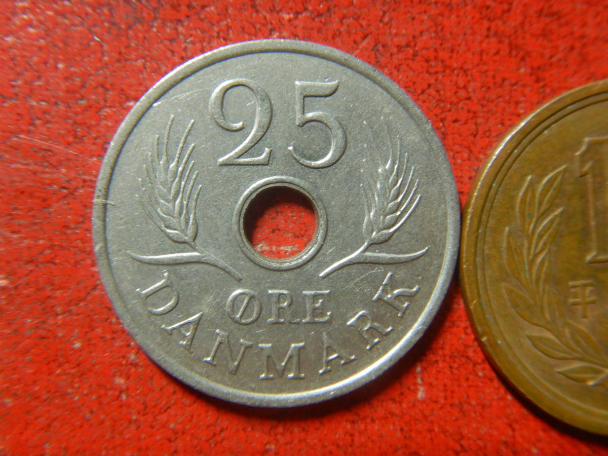 外国・デンマーク／２５オーレ白銅貨（1968年）　240213_画像2