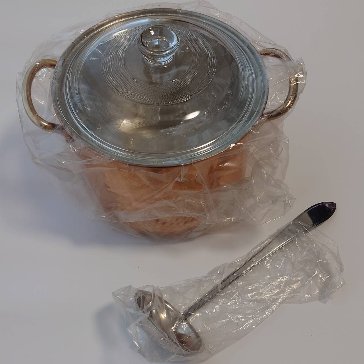 宅急便送料無料　純銅製　シチューポット　クリスタル カッパーウェア　CRISTAL Copper Ware　鍋　両手鍋　ガラス蓋　未使用品　調理道具_画像2