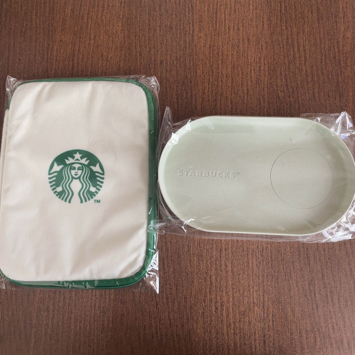 Starbucks  スターバックス　2024  福袋　ティーポット　ステンレスボトル　タンブラー　マルチケース　カフェプレート