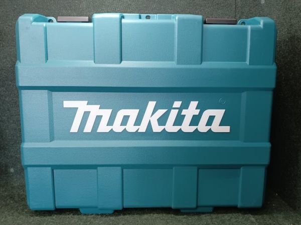 未使用 Makita マキタ 24mm 18V 充電式ハンマドリル HR244DZ 本体のみ ケース付き ブラック HR244DZK