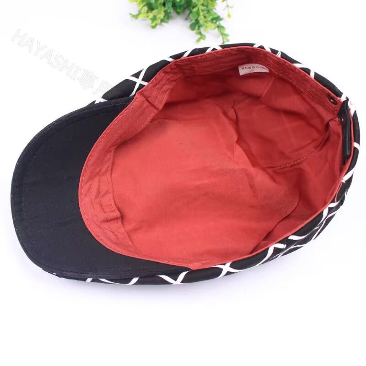 ベレー帽　ハンチング 帽子 レトロフレンチ キャップ　男女兼用　送料無料　白