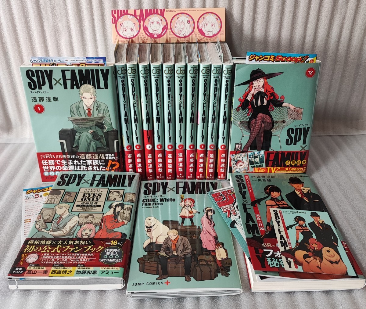 全巻初版 帯 ジャンコミ付☆15冊セット☆SPY×FAMILY スパイファミリー 1〜12巻+小説+ファンブック+映画特典☆遠藤達哉_画像1